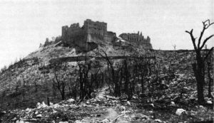 Labbazia-di-Montecassino-dopo-i-bombardamenti-del-1944