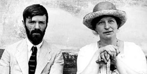 D. H. Lawrence e la moglie Frieda von Richtofen.